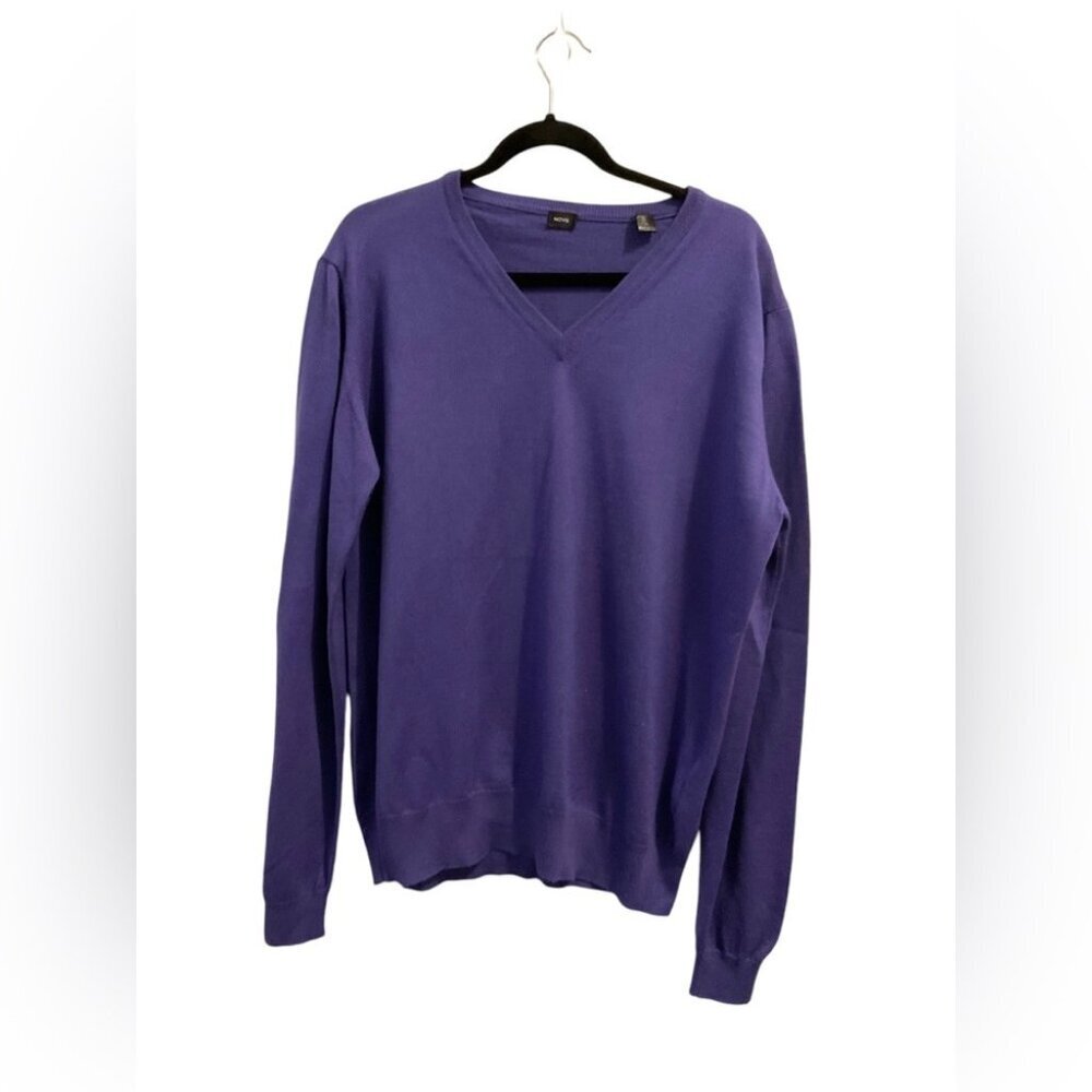 Nove Purple Light v-neck Sweater Size XL